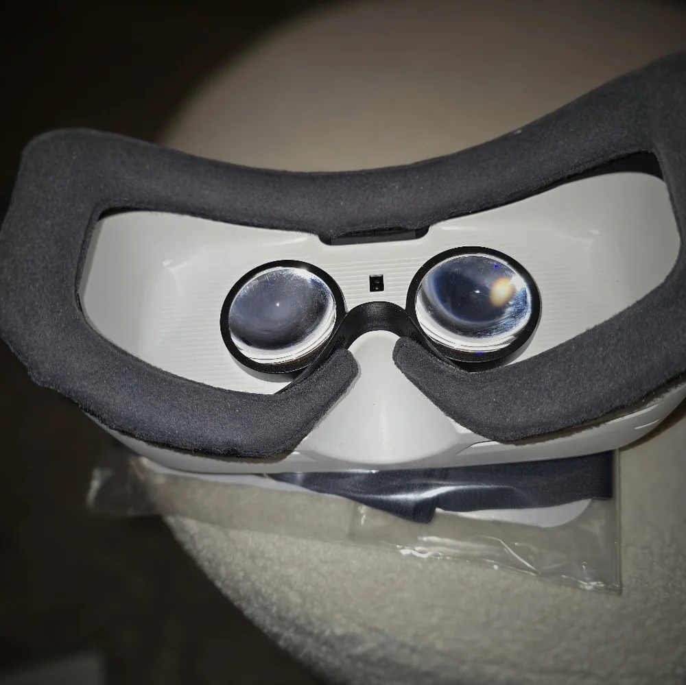 Samsung Gear VR headset